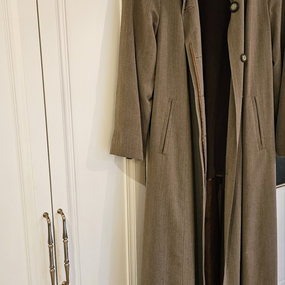 Gorgeous ladies trench coat with zip out liner . Olive . Designer . - Picture 7 of 8
